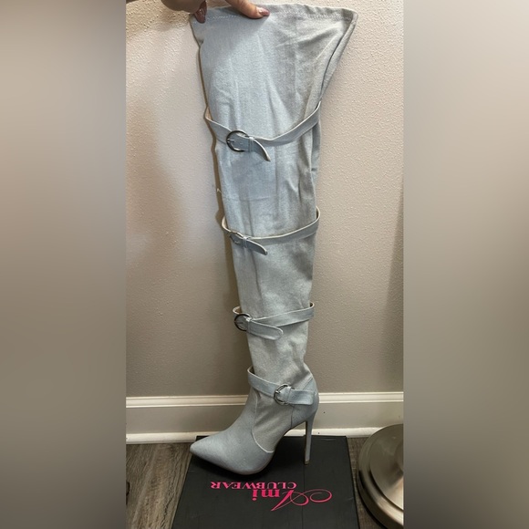 Thigh high boots - Picture 2 of 7